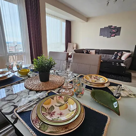 Apartment La Casa Di Nora Varna