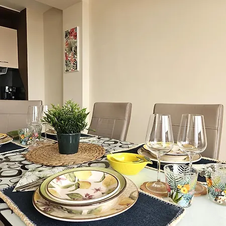 La Casa Di Nora Βάρνα