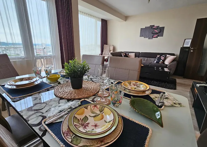 Appartamento La Casa Di Nora Varna